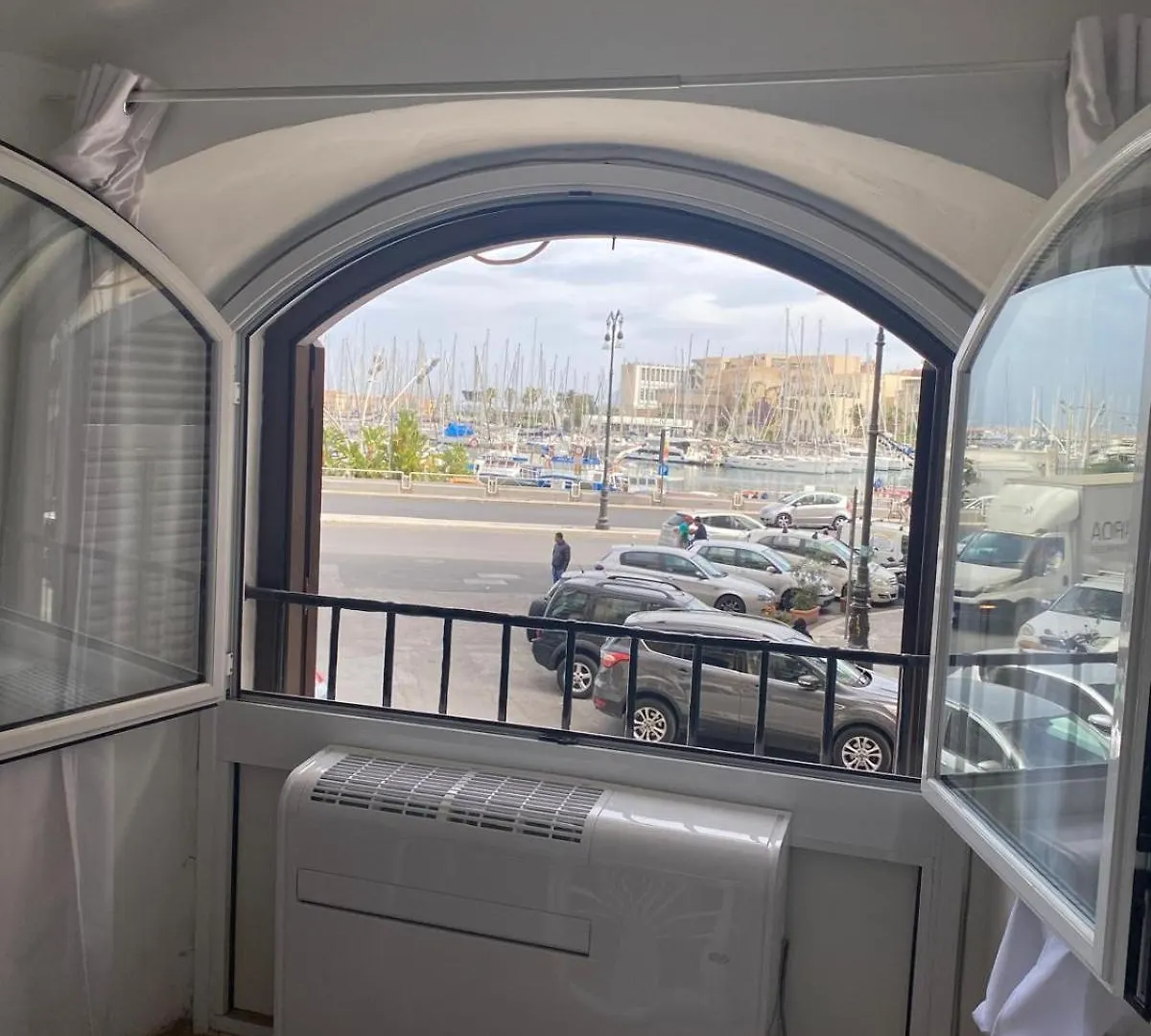 Apartment Al Porto Home Palermo Italy